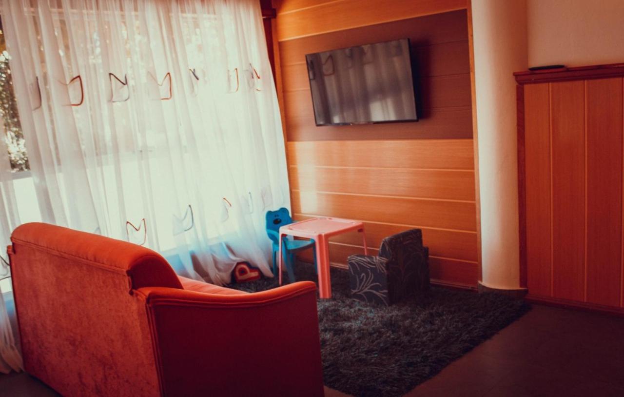 Hotel Tirol Treze Tílias Eksteriør billede